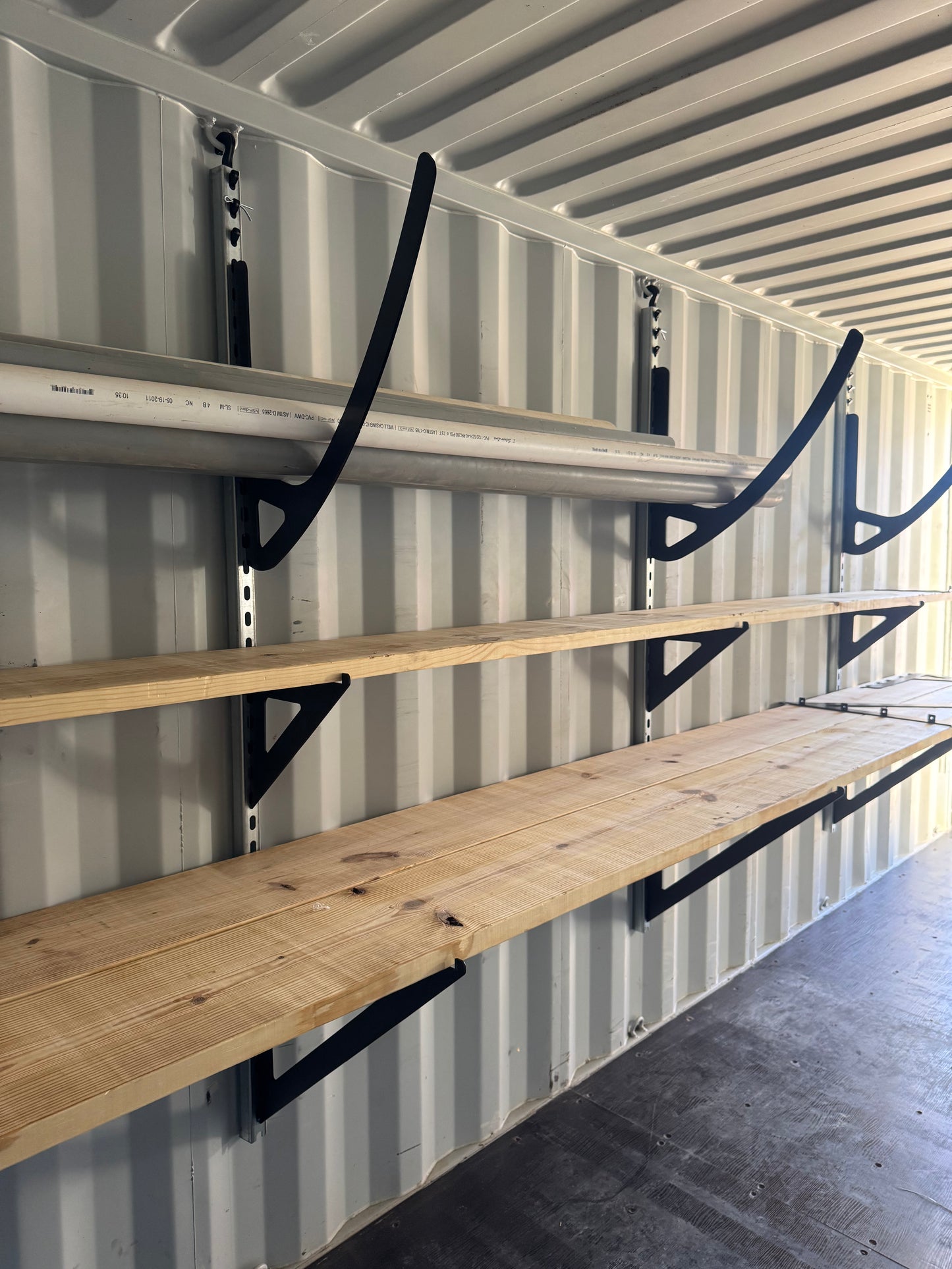 EZY Pipe Bracket | Large | Single | Unistrut and Hooks Not Included | Need Two To Complete One Shelf