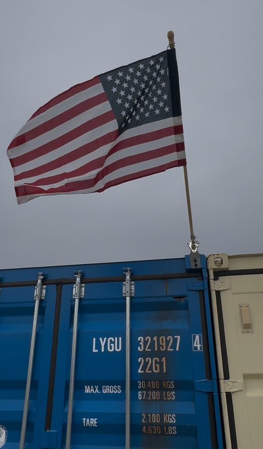 EZY Flag Bracket + American Flag